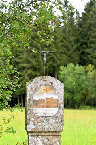 Materl am alten Fußweg nach Oberviechtach, Bild 2