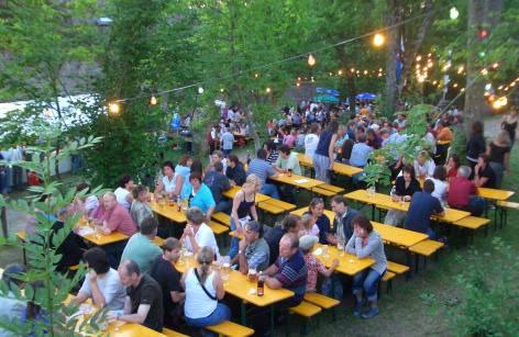Abendstimmung beim Burgfest